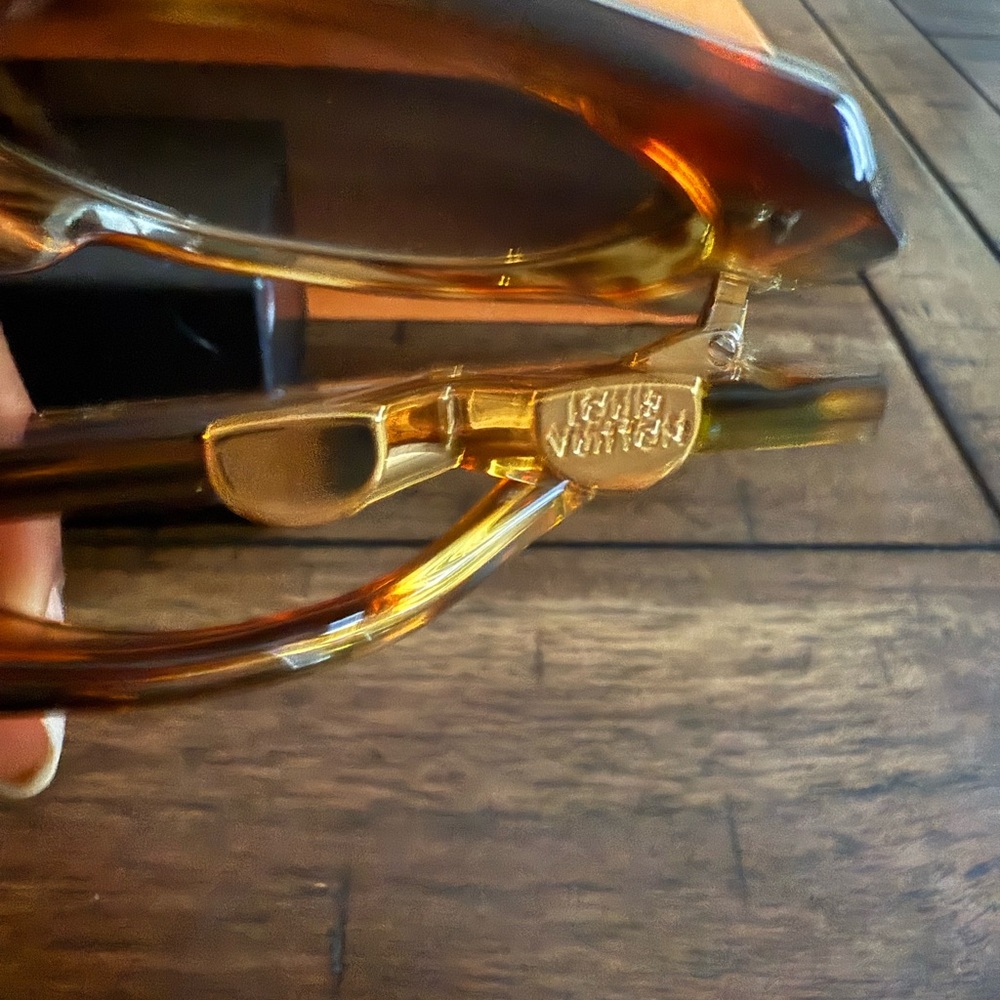 Louis Vuitton Black Sunglasses - Picture 9 of 16